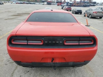 Dodge Challenger III 2015 Dodge Challenger 2015 DODGE CHALLENGER SXT 3.6 Benzyna 305KM, zdjęcie 6