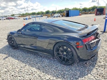 Audi R8 II Coupe 5.2 V10 Plus 610KM 2017 Audi R8 Coupe 5.2 Plus Quattro 2017 5.2 Benzyna 610KM, zdjęcie 1