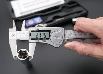 ЭЛЕКТРОННЫЙ СУППОРТ Schmith 150 мм, корпус IP54