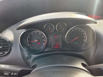 Opel Meriva II Mikrovan 1.4 Turbo ECOTEC 120KM 2010 Opel Meriva Kamera Cofania Aluminiowe felgi 1.4 Benzyna 120KM, zdjęcie 19