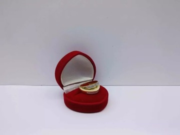 ЗОЛОТОЕ КОЛЬЦО ВЕС 3,67/ТОНКАЯ 585 Р.18