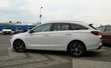 Hyundai i30 III Wagon Facelifting 1.0 T-GDI 120KM 2023 Hyundai i30 Salon Polska, Autoryzowany dealer, Automat, Faktura VAT 23, zdjęcie 5