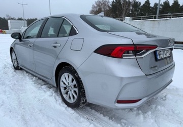 Toyota Corolla XII Sedan 1.5 VVT-i 125KM 2022 Toyota Corolla salon PL FV VAT 23 rok gwarancji Comfort 1.5 125KM, zdjęcie 3
