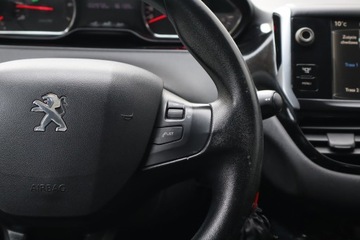 Peugeot 208 I Hatchback 3d 1.4 VTI 95KM 2013 Peugeot 208 1.4 VTi, Klima, Klimatronic, Tempomat, zdjęcie 15