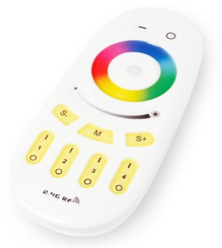 ЗОНАЛЬНАЯ ДИСТАНЦИОННАЯ СВЕТОДИОДНАЯ ЛЕНТА RGB И RGBW 2,4 ГГц FUT096
