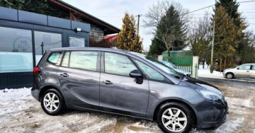 Opel Zafira C Tourer 1.4 Turbo ECOTEC 140KM 2012 Opel Zafira BENZYNA nawigacja nowy model SUPER okazja polecamy, zdjęcie 8