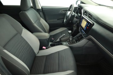 Toyota Auris II Touring Sports Facelifting 1.6 D-4D 112KM 2016 Toyota Auris 1.6 D-4D, Navi, Klima, Klimatronic, zdjęcie 6