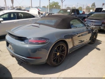 Porsche Boxster 718 Cabrio 2.0 300KM 2018 Porsche Boxster 2018, 2.0L R4 300KM, auto odpala i jezdzi, od ubezpieczalni, zdjęcie 1