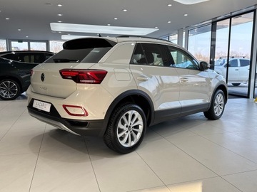 Volkswagen T-Roc I SUV Facelifting 1.5 TSI ACT 150KM 2023 Volkswagen T-Roc Life / Podgrzewane fotele / Kamer, zdjęcie 3