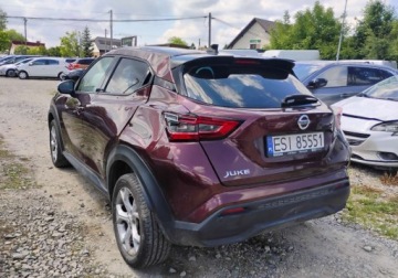 Nissan Juke II Crossover 1.0 DIG-T 114KM 2021 Nissan Juke 2021r, 1.0 Benzyna. Uszkodzony prawy bok. Poobijany. Jezdzi., zdjęcie 2