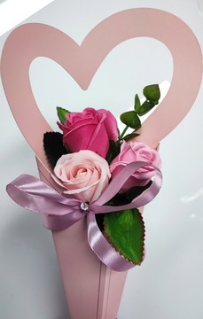 Bukiet Dzień Kobiet róże z mydła walentynki Dzień Matki