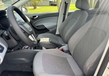 Seat Ibiza IV Hatchback 5d 1.4 MPI 85KM 2010 Seat Ibiza 1.4 Benzyna 86KM, zdjęcie 17