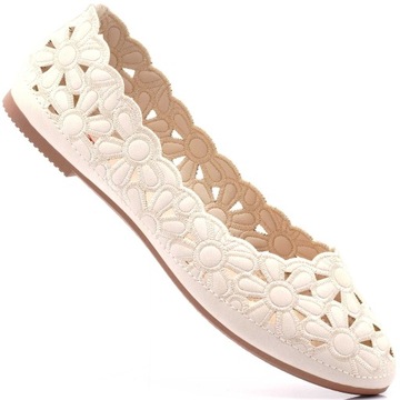 BALERINY AŻUR KWIATUSZKI BEŻOWE Z POŁYSKIEM 39