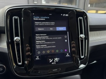 Volvo XC40 Crossover 2.0 D3 150KM 2018 Volvo XC 40 2.0D D3 Inscription LED Kamera Skóry, zdjęcie 24