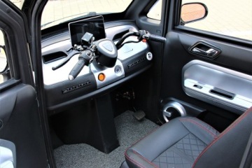  Trójkołowy MICROCAR FUTURI 3 | Już od 14 roku życia | kamera cofania | 2os., zdjęcie 3