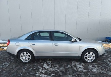 Audi A4 B6 Sedan 1.6 i 102KM 2003 Audi A4 Limousine Audi A4 II (B6) A4 B6 1.6 Benzyna 102KM, zdjęcie 3