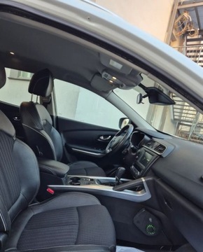 Renault Kadjar Crossover 1.5 dCi 110KM 2015 Renault Kadjar 1.5 DCI Automat BOSE Grzana szyba Zadbany 1.5 Diesel 110KM, zdjęcie 9