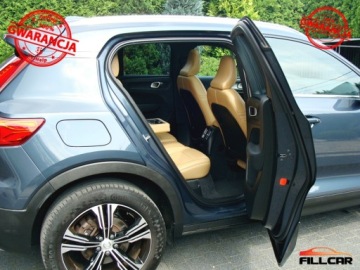Volvo XC40 Crossover Plug-In 1.5 T4 Plug-in Hybrid 211KM 2021 Volvo XC 40 Volvo XC 40 T4 211KM Recharge Inscription SERWIS 1.5 211KM, zdjęcie 13