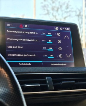 Peugeot 3008 II Crossover 2.0 BlueHDi 180KM 2017 Peugeot 3008 System StartStop Navi Czujniki Glosniki Focal Keyless Go, zdjęcie 16