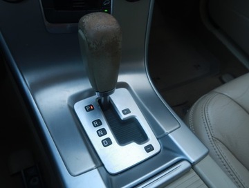 Volvo XC60 I SUV 2.4 D3 163KM 2011 Volvo XC60 D3, 4X4, Automat, Skóra, Xenon, zdjęcie 15