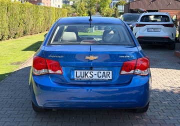 Chevrolet Cruze Sedan 1.8 16V DOHC 141KM 2011 Chevrolet Cruze 1,8 141KM Climatronic Android Navi Kamera Skora Bezwypadko, zdjęcie 3