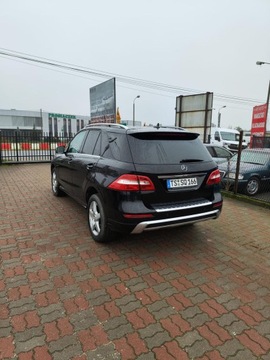 Mercedes Klasa M W166 2014 Samochód osobowy Mercedes ML 350 BluEtec 4 MATIC 2014 rok 3.0 D po opłatach, zdjęcie 3
