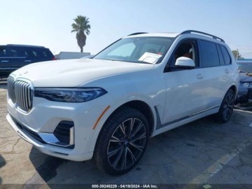 BMW X7 2022 BMW X7 2022r, 3.0L, 4x4, XDrive40I 3.0 Benzyna 335KM, zdjęcie 1