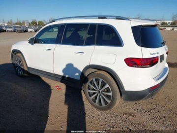 Mercedes GLB 2020 Mercedes-Benz GLB 2020 Mercedes-Benz GLB GLB 250 SUV 2.0 Benzyna 221KM, zdjęcie 4