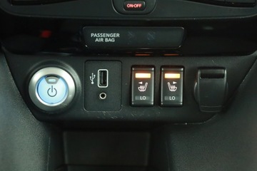 Nissan Leaf II Hatchback Elektryczny e+ 62kWh 218KM 2020 Nissan Leaf 62 kWh, SoH 92%, 1. Właściciel, zdjęcie 14