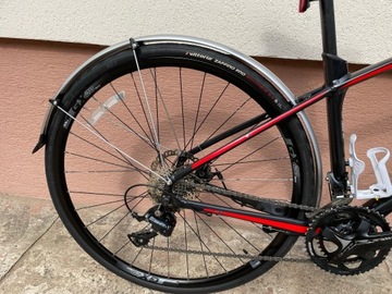 Гравийный шоссейный велосипед Giant Anyroad, Shimano Sora