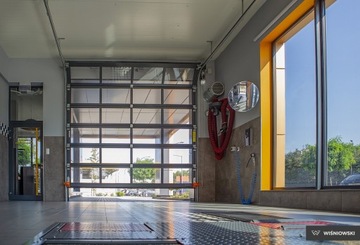 Промышленные секционные откидные гаражные ворота для зала и дома, Коричневый Антрацит