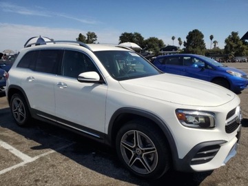 Mercedes GLB 2021 Mercedes-Benz GLB 250, 2021r., 2.0L 2.0 Benzyna 221KM, zdjęcie 1