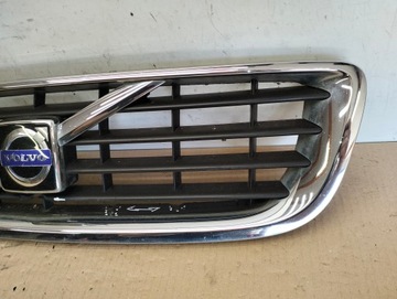 РЕШЕТКА МОДЕЛЬ VOLVO S40 II V50 LIFT 2007-2012 30744915