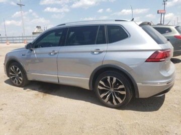 Volkswagen Tiguan II 2020 Volkswagen Tiguan 2020 VOLKSWAGEN TIGUAN SEL PREMIUM R-LINE, silnik 2.0 L, zdjęcie 2