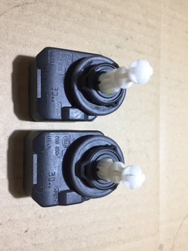 AUDI A6 C7 SILNICZEK REGULACJI LAMP 008830