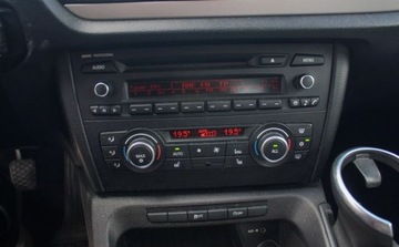 BMW X1 E84 Crossover xDrive18d 143KM 2011 BMW X1 zarejestrowane 2.0 Diesel 143KM, zdjęcie 12