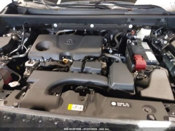 Toyota 2025 Toyota RAV4 2025r., XLE, od ubezpieczalni 2.5 Benzyna 203KM, zdjęcie 12