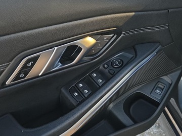 BMW Seria 3 G20-G21 Touring 2.0 320d 190KM 2021 320d Luxury Line aut, zdjęcie 11