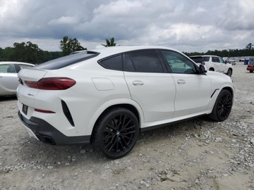 BMW X6 G06 2022 BMW X6 xDrive40I 2022 3.0l 3.0 Benzyna 335KM, zdjęcie 3
