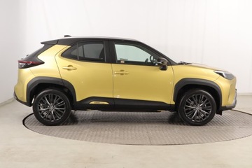 Toyota 2022 Toyota Yaris Cross 1.5 VVT-iE E-Four, zdjęcie 5