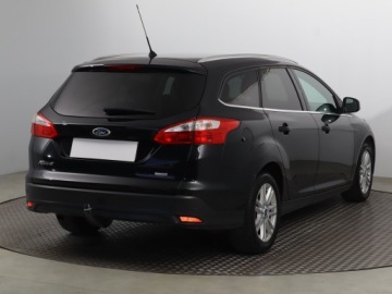 Ford Focus III Hatchback 5d 1.0 EcoBoost 125KM 2013 Ford Focus 1.0 EcoBoost, Navi, Klima, Klimatronic, zdjęcie 4