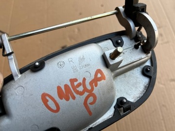 KLIKA PRAVÁ PŘEDNÍ VNĚJŠÍ OPEL OMEGA B