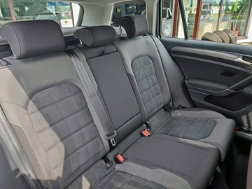 Volkswagen Golf VII Variant Facelifting 1.0 TSI 110KM 2017 Volkswagen Golf VII 1.0 TSI Comfortline, zdjęcie 20