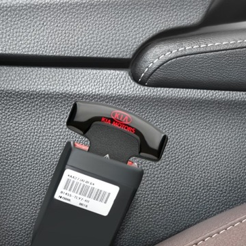 1 KS. KIA PŘEZKA BEZPEČNOSTI ALARM K5 CEED