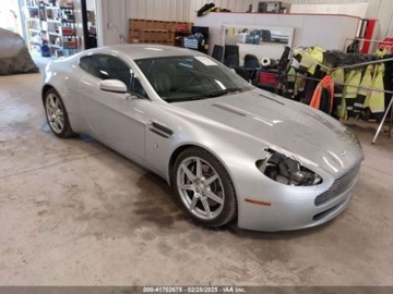 Aston Martin V8 Vantage III 2007 Aston Martin V8 Vantage Aston Martin V8 Vantage, od ubezpieczalni 4.3 380KM, zdjęcie 2
