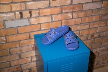 Женские туфли Crocs Classic V2 209401 Слайд 41-42