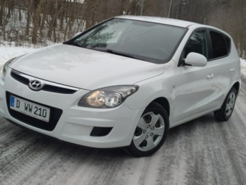 Hyundai i30 I Hatchback 1.4 109KM 2009 Hyundai i30 I 1.4 Benzyna 109KM Manual, zdjęcie 5