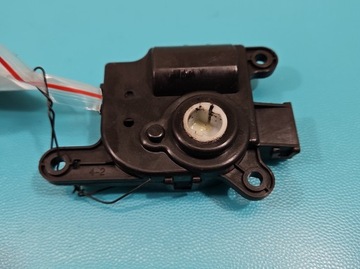 MOTOREK VENTILACE RADIÁTORU KIA SOUL I 08-13 D266-FG8AA