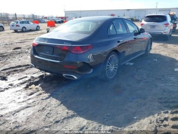 Mercedes Klasa E W214 2024 Mercedes-Benz Klasa E 450 4Matic 2024 3.0l 3.0 Benzyna 375KM, zdjęcie 5