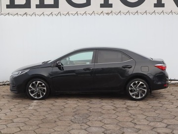Toyota Corolla XI Sedan 1.6 Valvematic 132KM 2016 Toyota Corolla 1.6 Valvematic, Salon Polska, zdjęcie 2